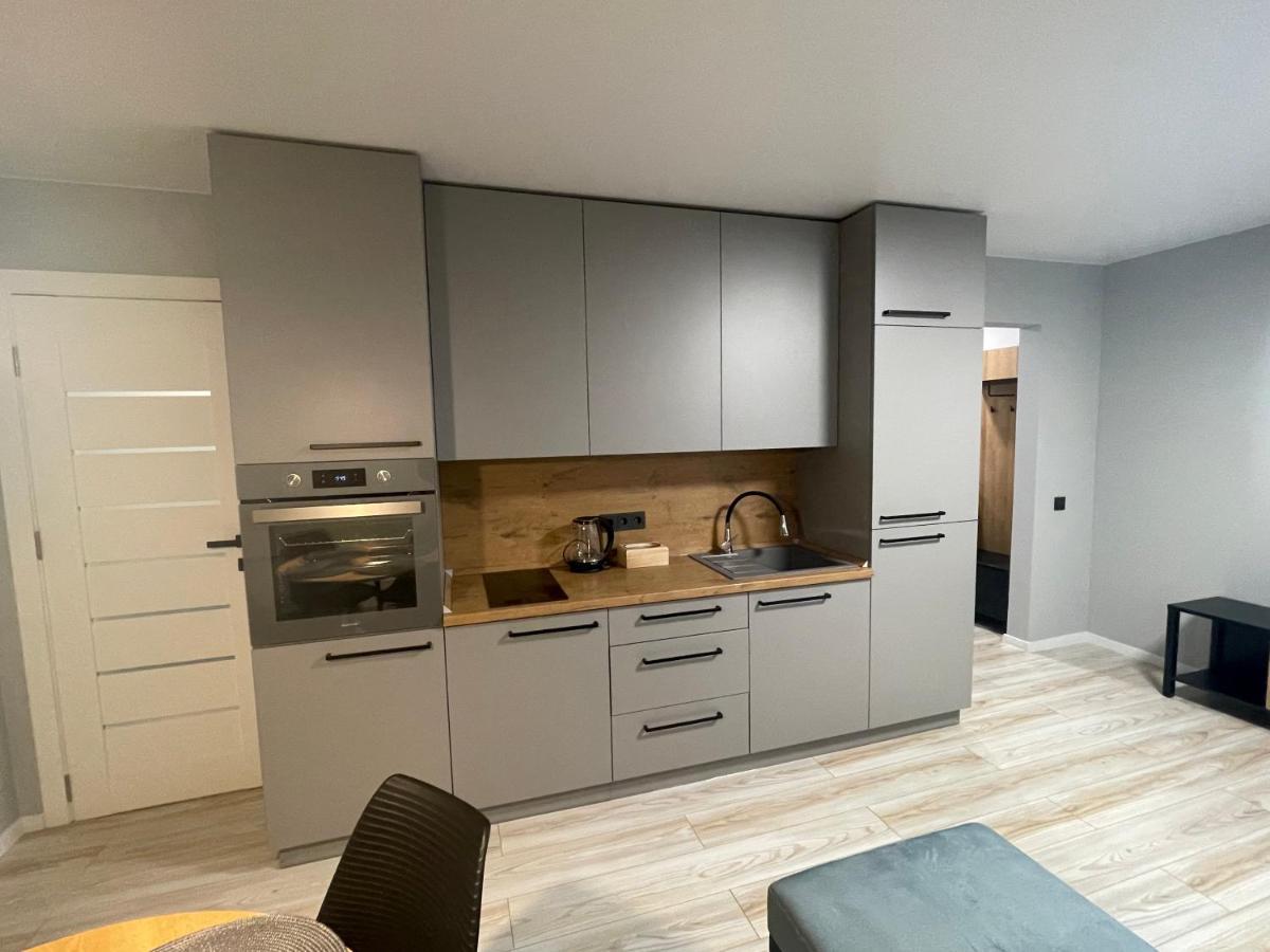 Mb Livinga Apartamentai Naftininku G Mažeikiai المظهر الخارجي الصورة