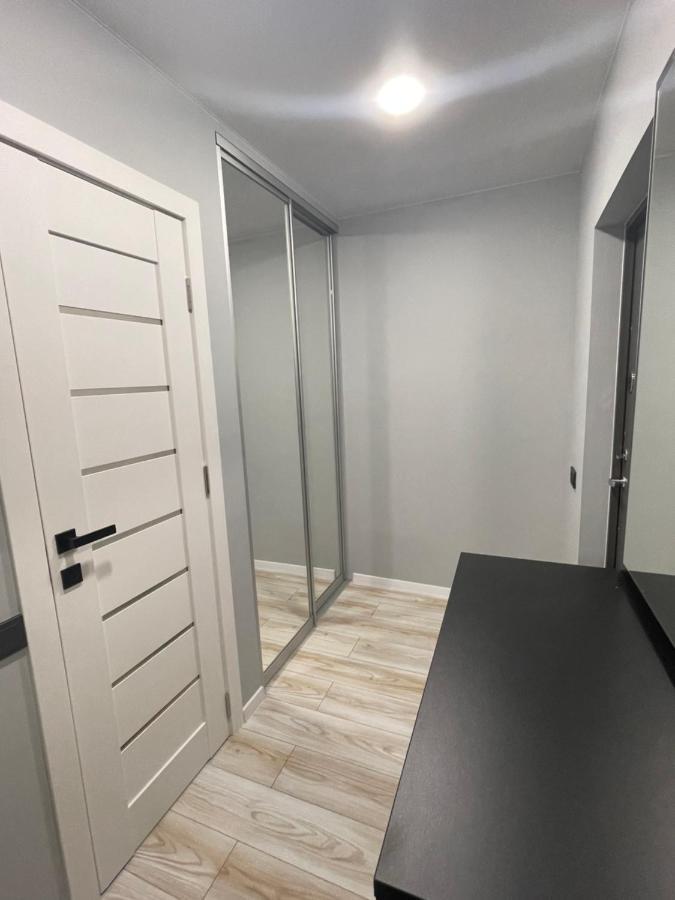 Mb Livinga Apartamentai Naftininku G Mažeikiai المظهر الخارجي الصورة